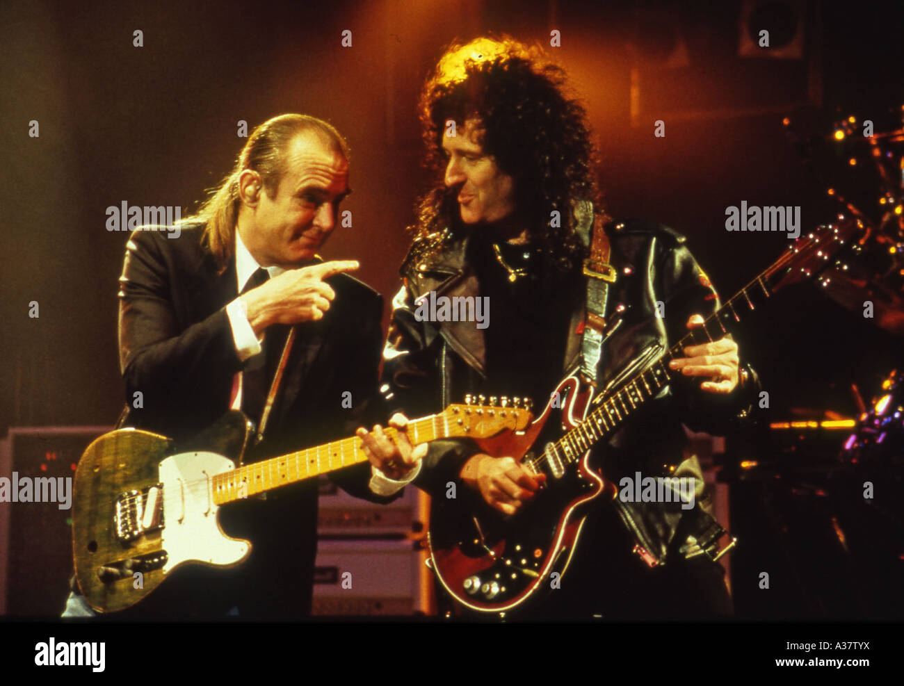 FRANCIS ROSSI (left) of Status Quo and BRIAN MAY of Queen Stock Photo