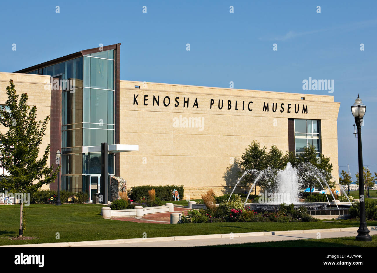 WISCONSIN Kenosha Fountain and park area in front of Kenosha Public Museum near lakefront Stock