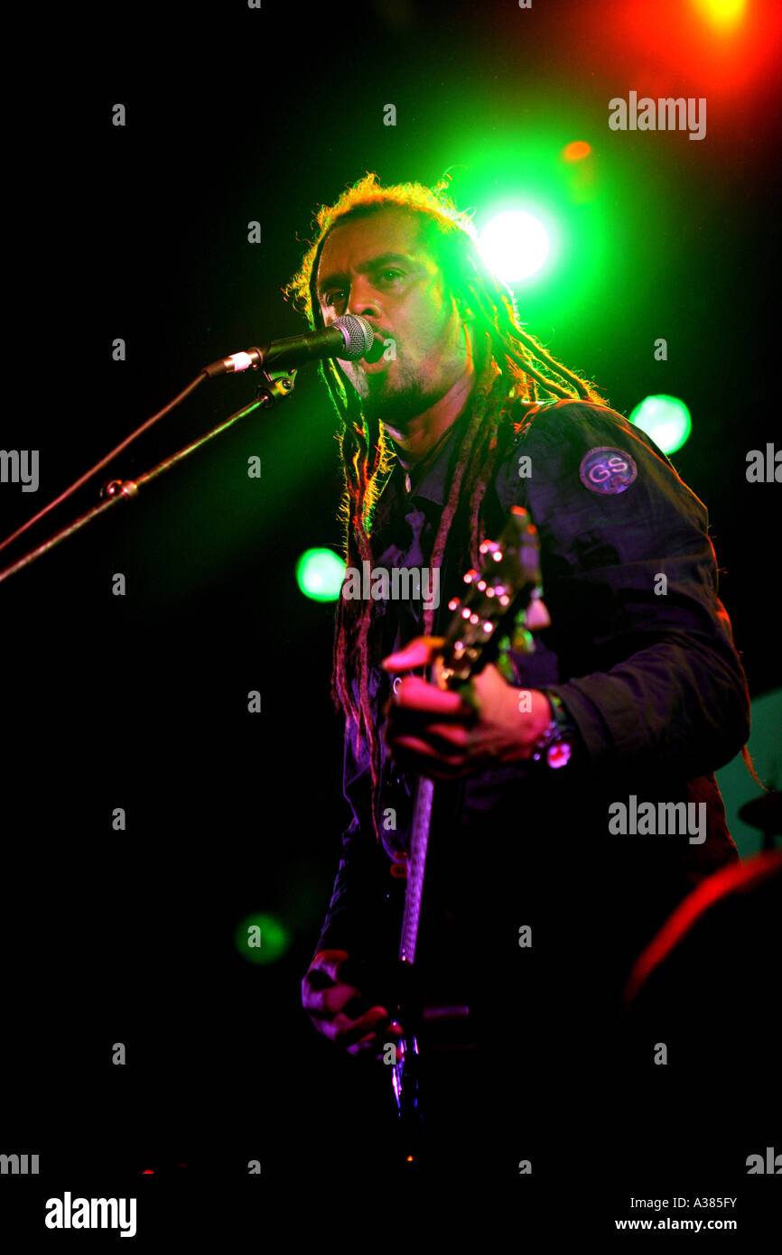 Michael Franti of Spearhead, live at the Surfers Against Sewage Ball, Sep 06, Cornwall UK Stock Photo