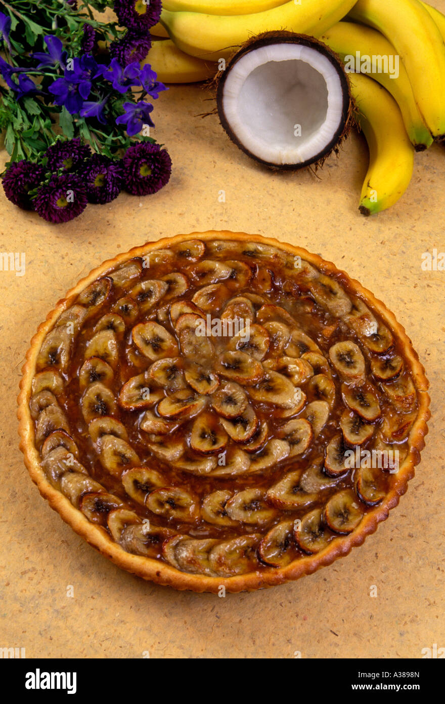 gateau creole, banana cake, French dessert, French food, French food