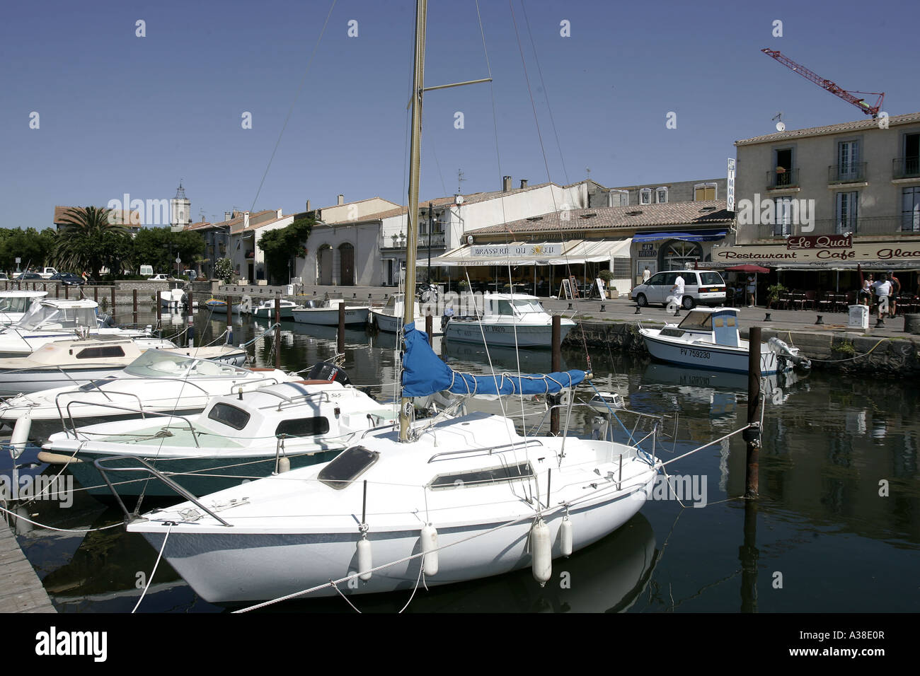Marseillan porte hi-res stock photography and images - Alamy