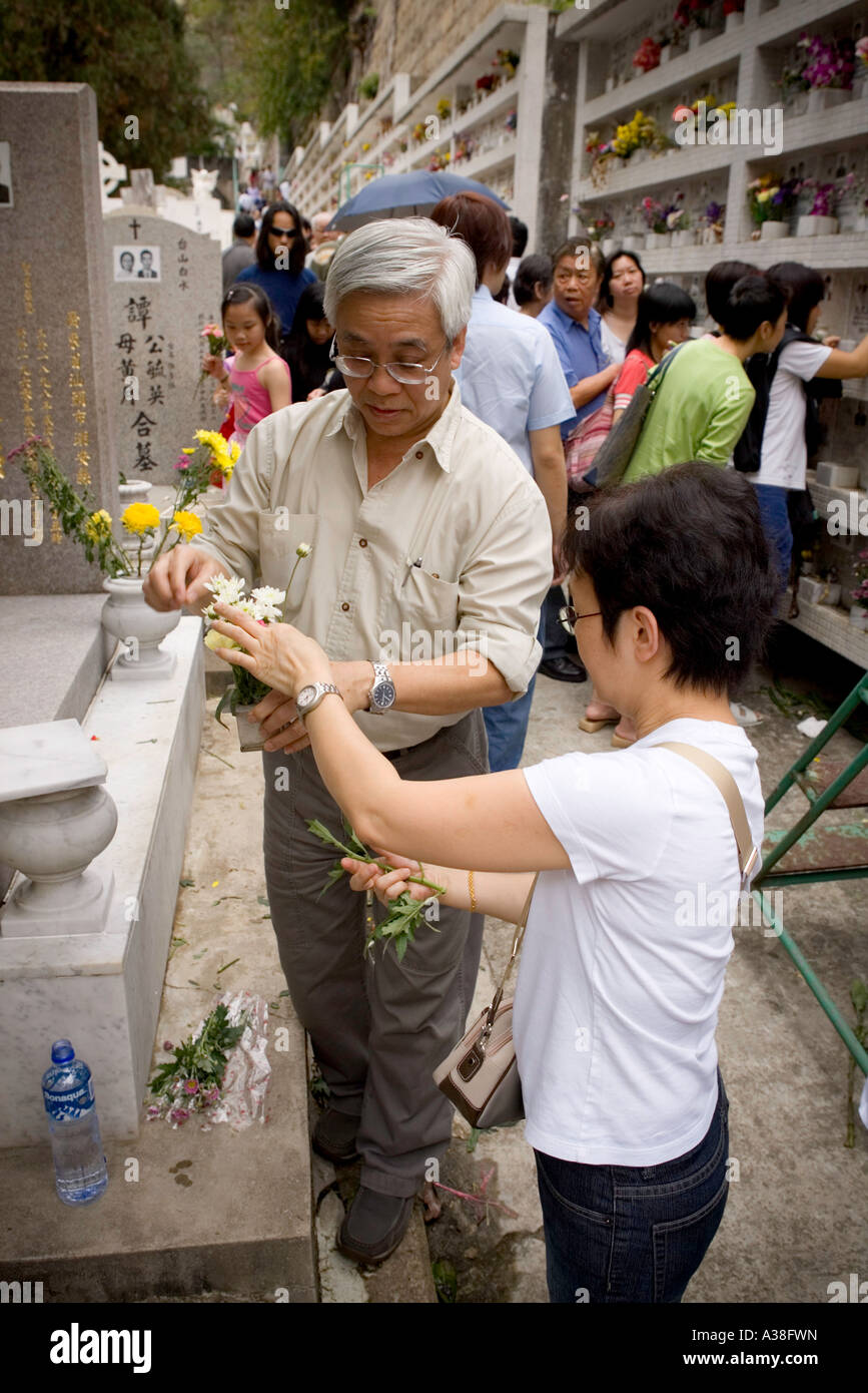 Ching ming Spring grave cleaning Hong Kong Stock Photo
