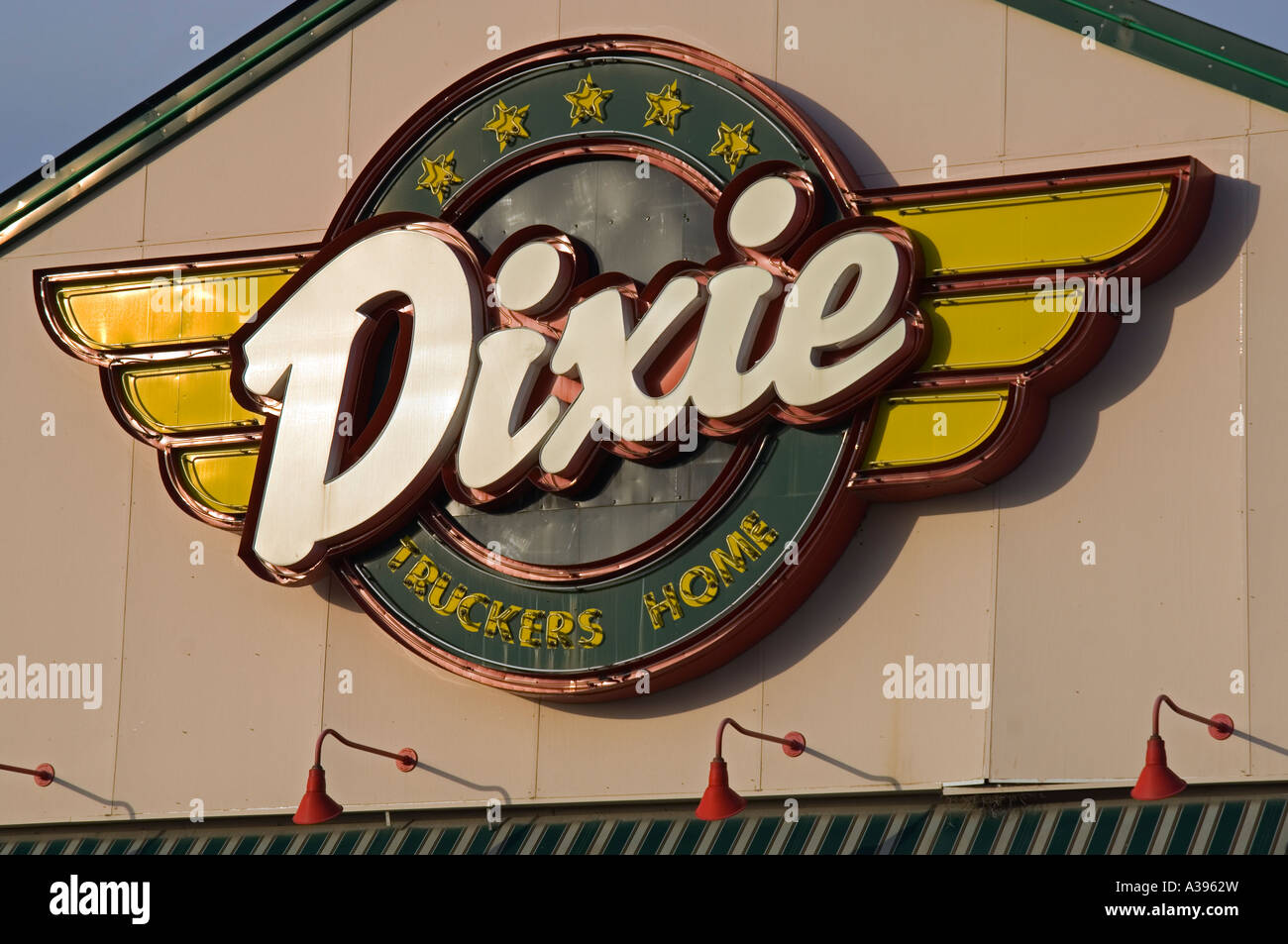 Dixie truck stop along historic old Route 66 in McLean County Illinois Stock Photo Alamy