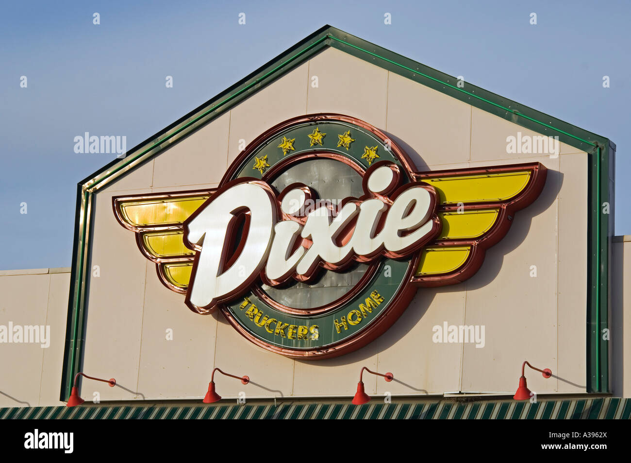 Truckers stop in hires stock photography and images Alamy