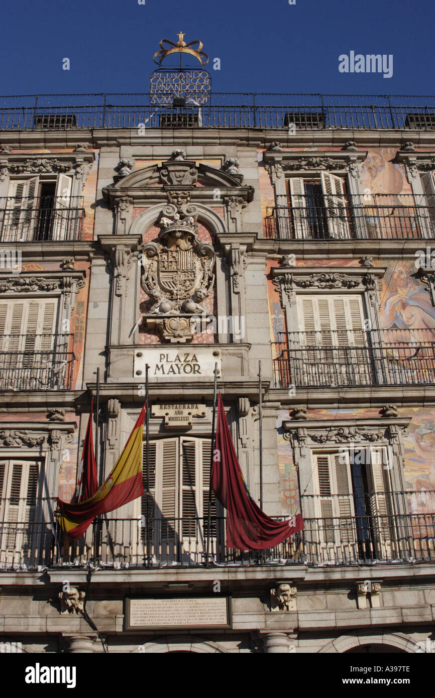 Plaza mayor madrid painting hi-res stock photography and images - Alamy