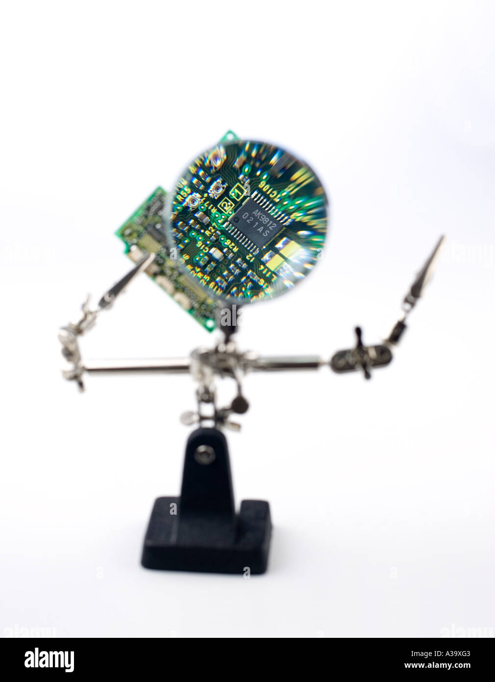 inspection of solder joints Stock Photo Alamy