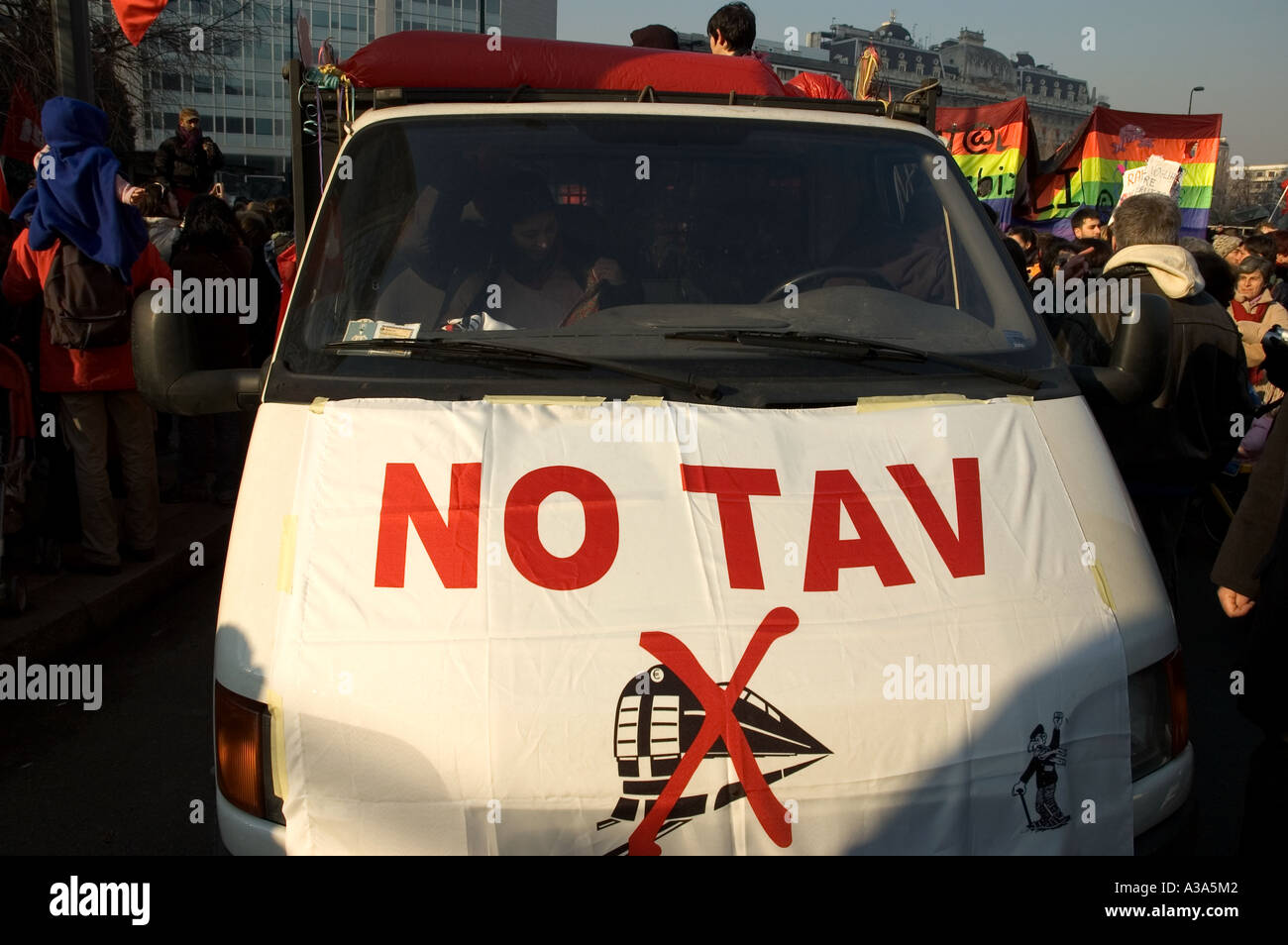 no tav val di susa - 194 law demonstrations about abortion milan - 14 january 2006 meeting assembly - Italy - Lombardy Stock Photo