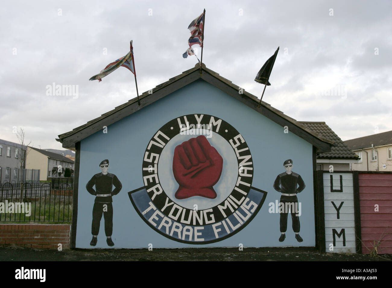 uym loyalist wall mural shankill road west belfast northern ireland
