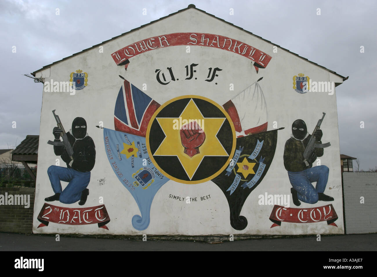 loyalist UFF terrorist wall mural shankill road belfast northern ireland Stock Photo