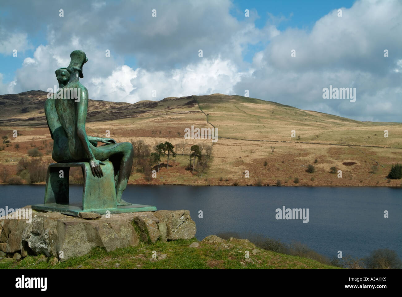 Henry Moore s sculptures Glenkiln near Shawhead Dumfries and Galloway Scotland Stock Photo Alamy