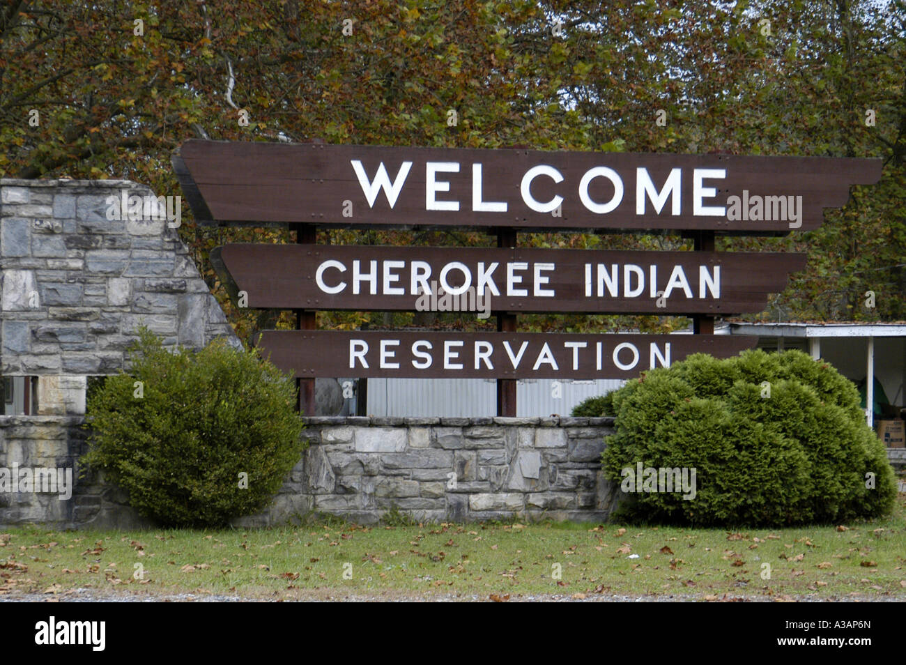 P25 117 Smoky Mtns, Cherokee Indian Reservation Sign, Cherokee NC Stock