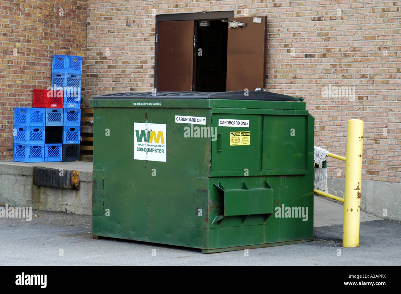 P4 183 School Cafeteria Dumpster Stock Photo