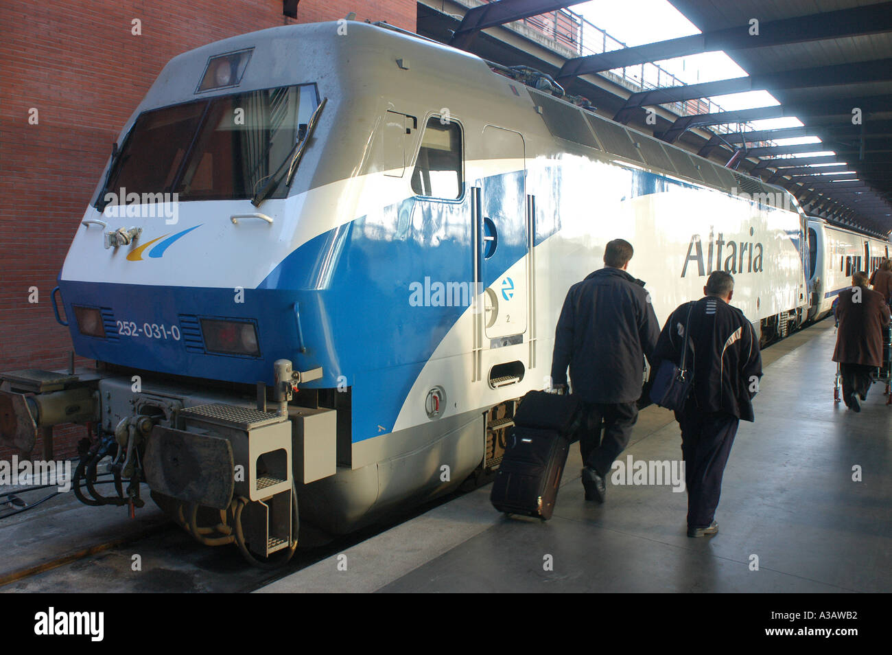 Aitaria Spanish high speed trains same features as the AVE Atocha Train ...