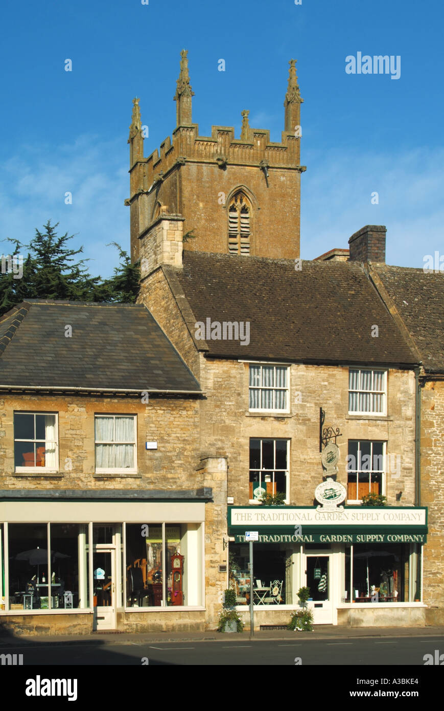 English cotswold style hires stock photography and images Alamy