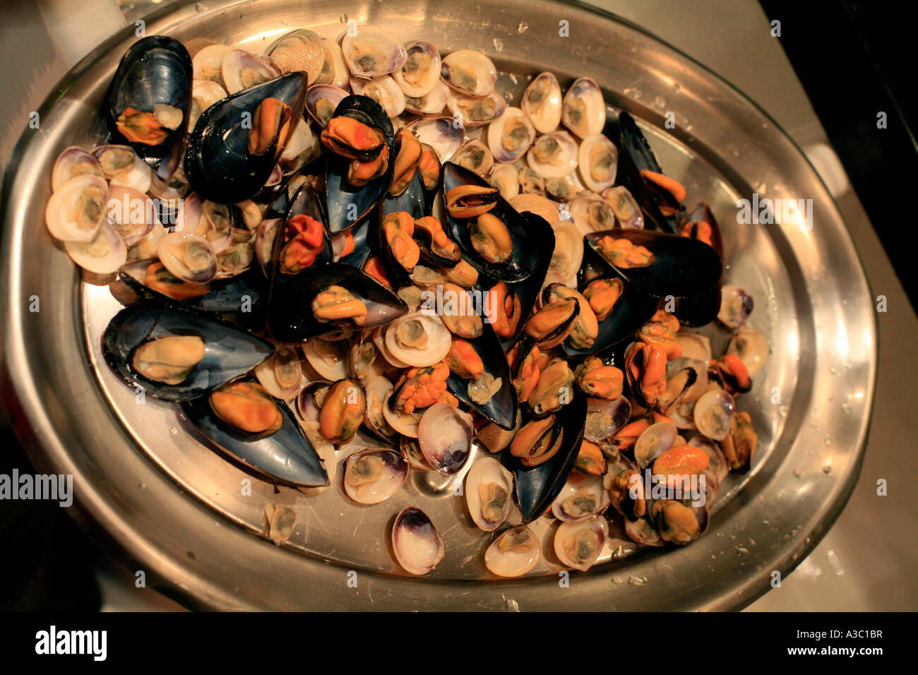 Cockles And Mussels Hi-res Stock Photography And Images - Alamy