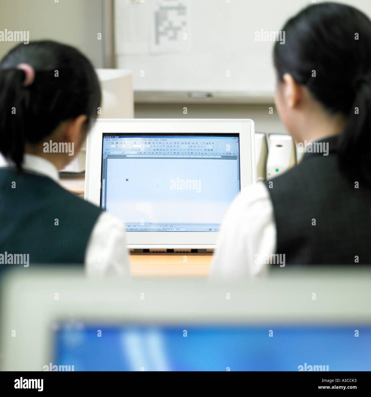 High school students together hi-res stock photography and images - Alamy
