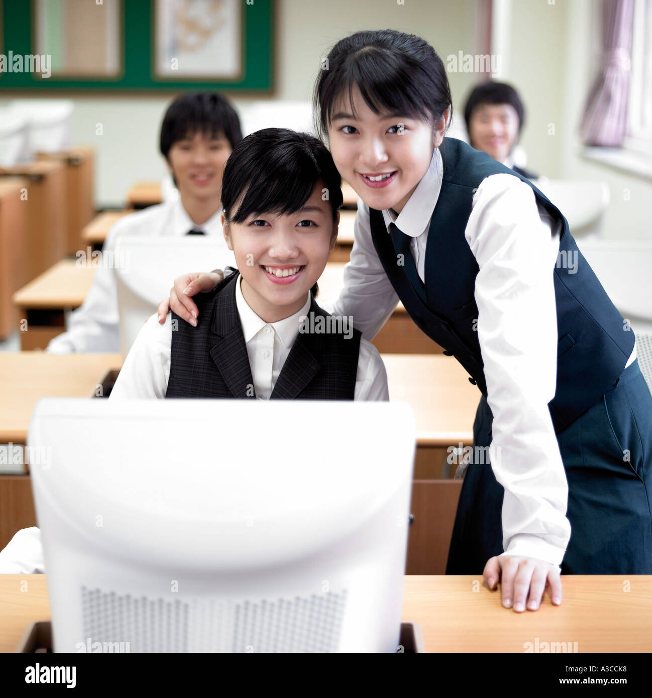 Students in the computer lab Stock Photo - Alamy