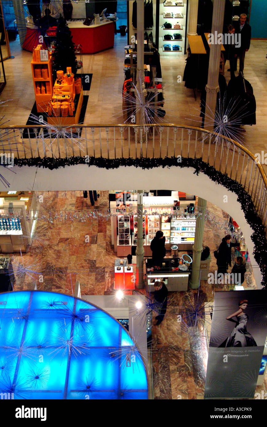 Mens clothing shop rome italy hires stock photography and images Alamy