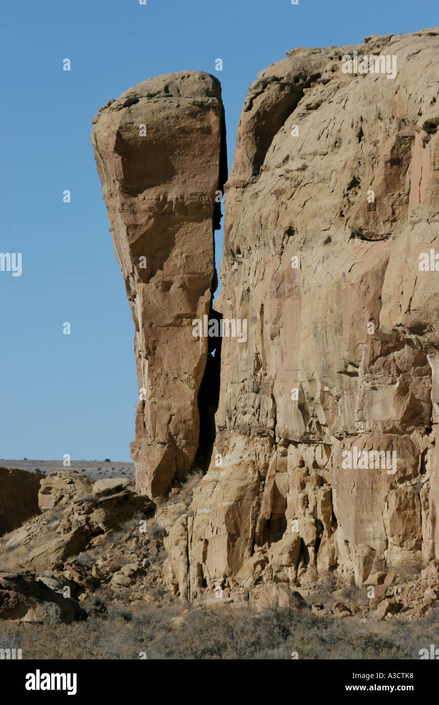 slump block cliff chaco canyon New Mexico Stock Photo Alamy