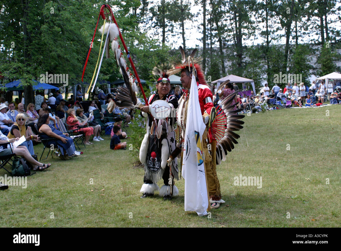 Native American Indian Pow Wow Stock Photo - Alamy