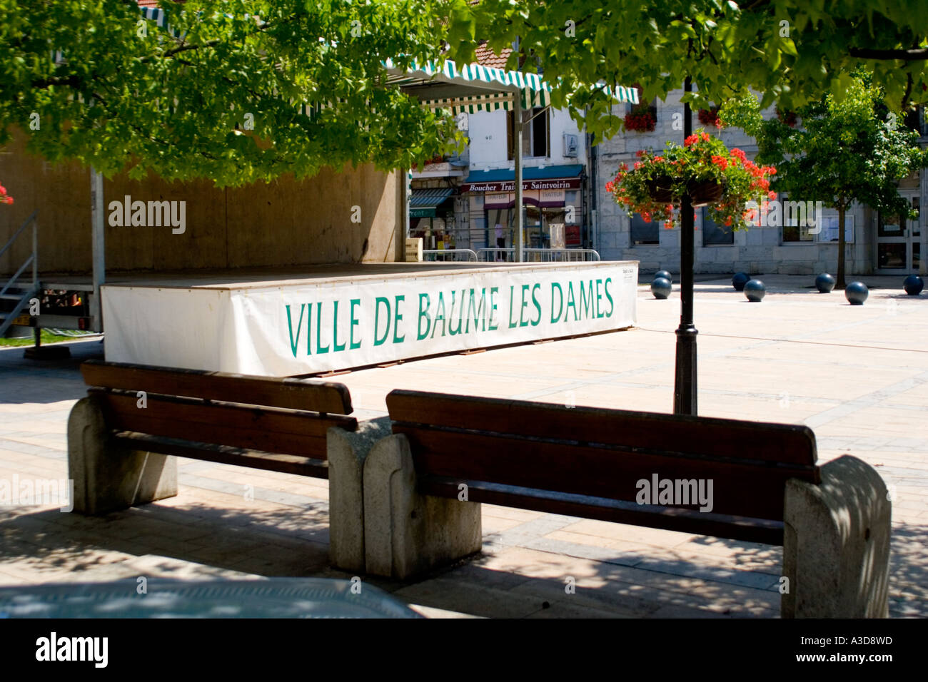 Baume les dames hi-res stock photography and images - Alamy