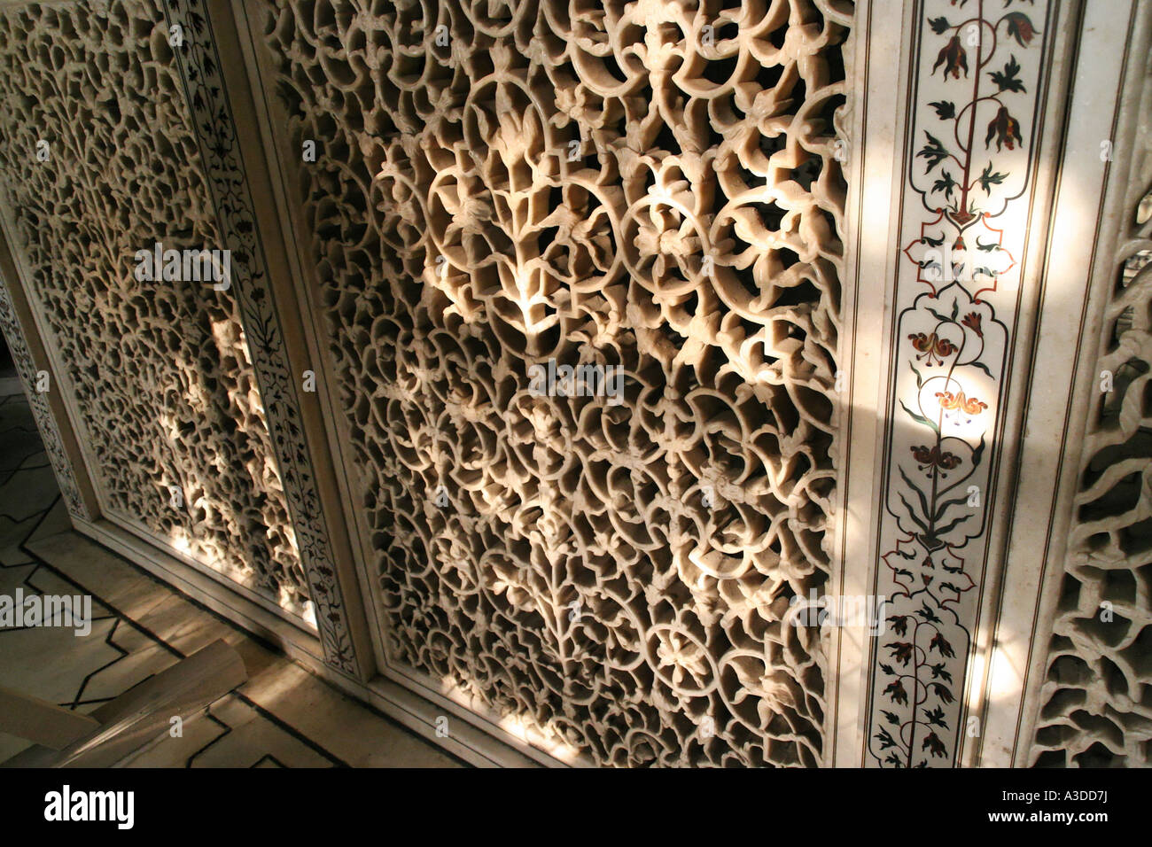 Taj Mahal, interior, marble ornaments with gemstone inlays, Agra, India Stock Photo