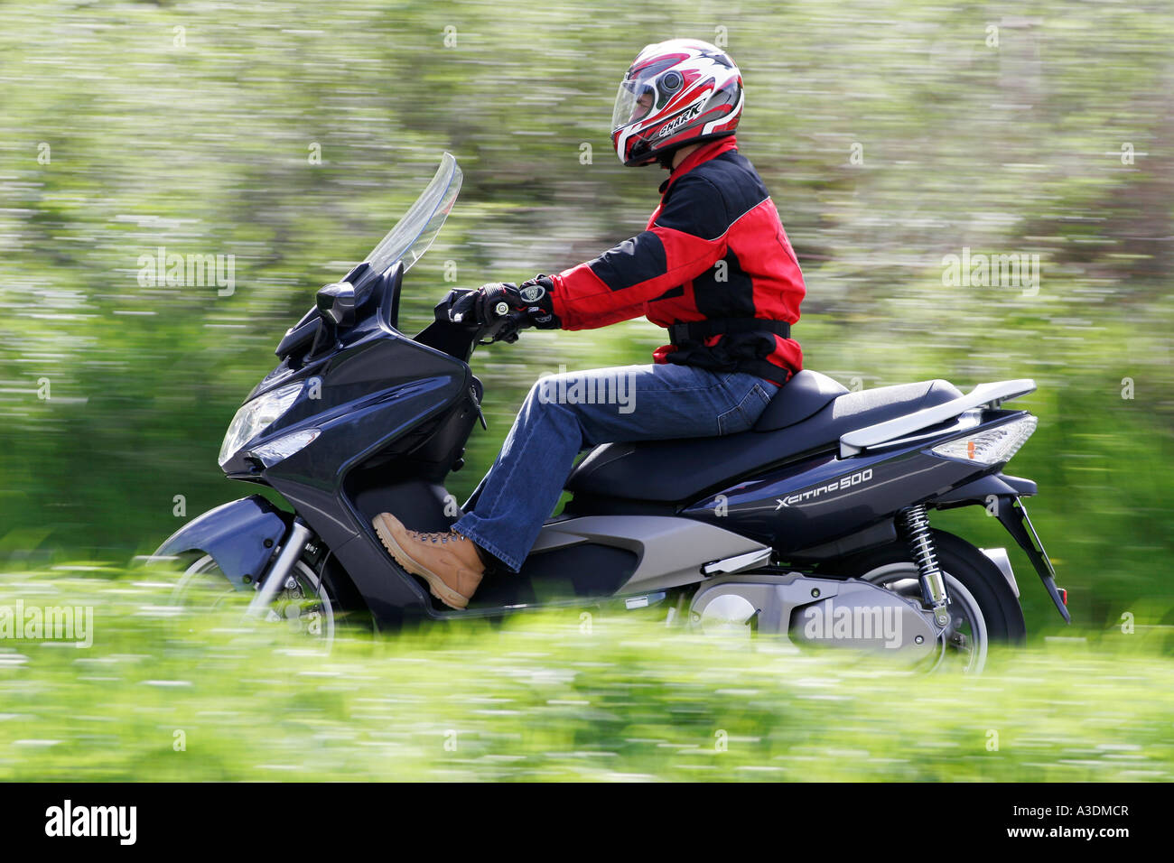 Kymco Xciting 500 scooter Stock Photo Alamy