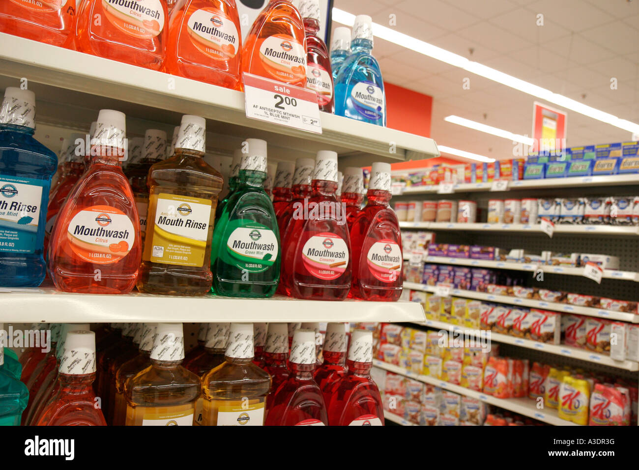 North Miami Beach Florida,Kmart,display sale,prices,pricing,mouthwash,mouth rinse,flavors,fresh breath,FL070125029 Stock Photo