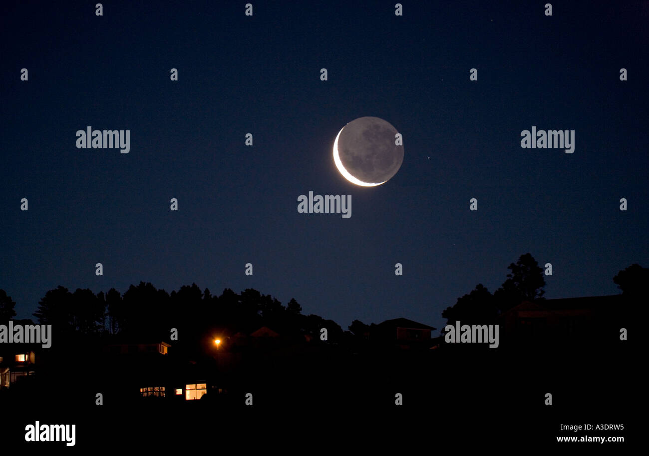 Earthlight >> Crescent Moon Dark Side Lit By Earthlight And A Star Setting Over Earthlight >> Crescent Moon Dark Side Lit By Earthlight And A Star Setting Over