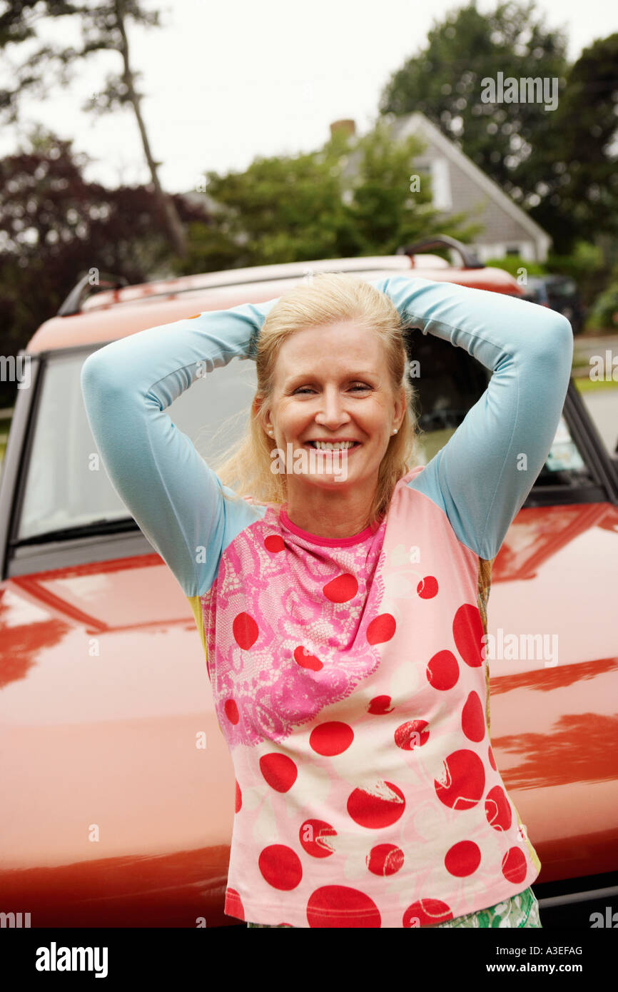 Portrait of a mature woman smiling Stock Photo - Alamy