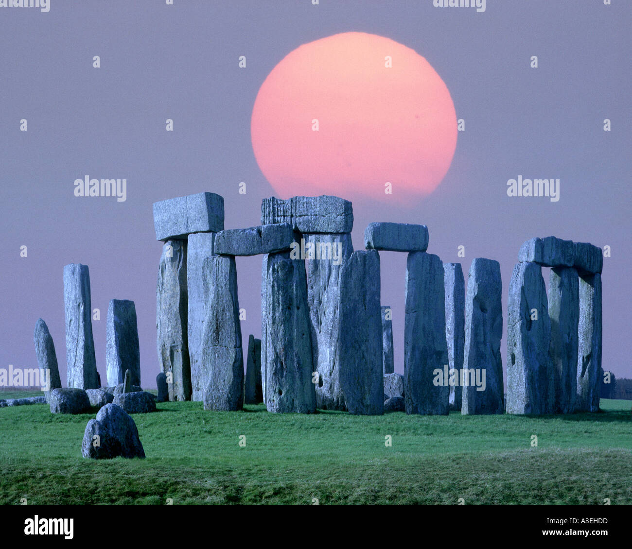 GB - WILTSHIRE: Prehistoric Stonehenge Stock Photo