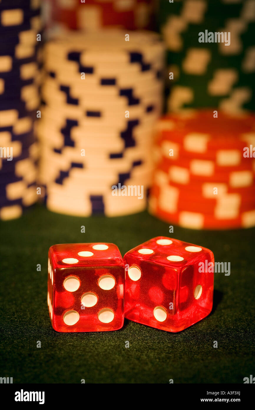 Lucky seven on dice Stock Photo Alamy