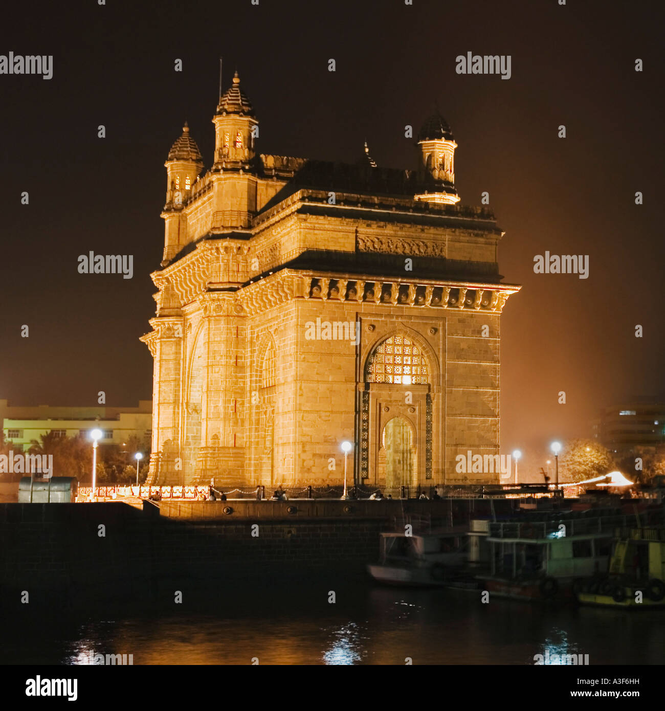 Building lit up at night, Gateway Of India, Mumbai, India Stock Photo ...