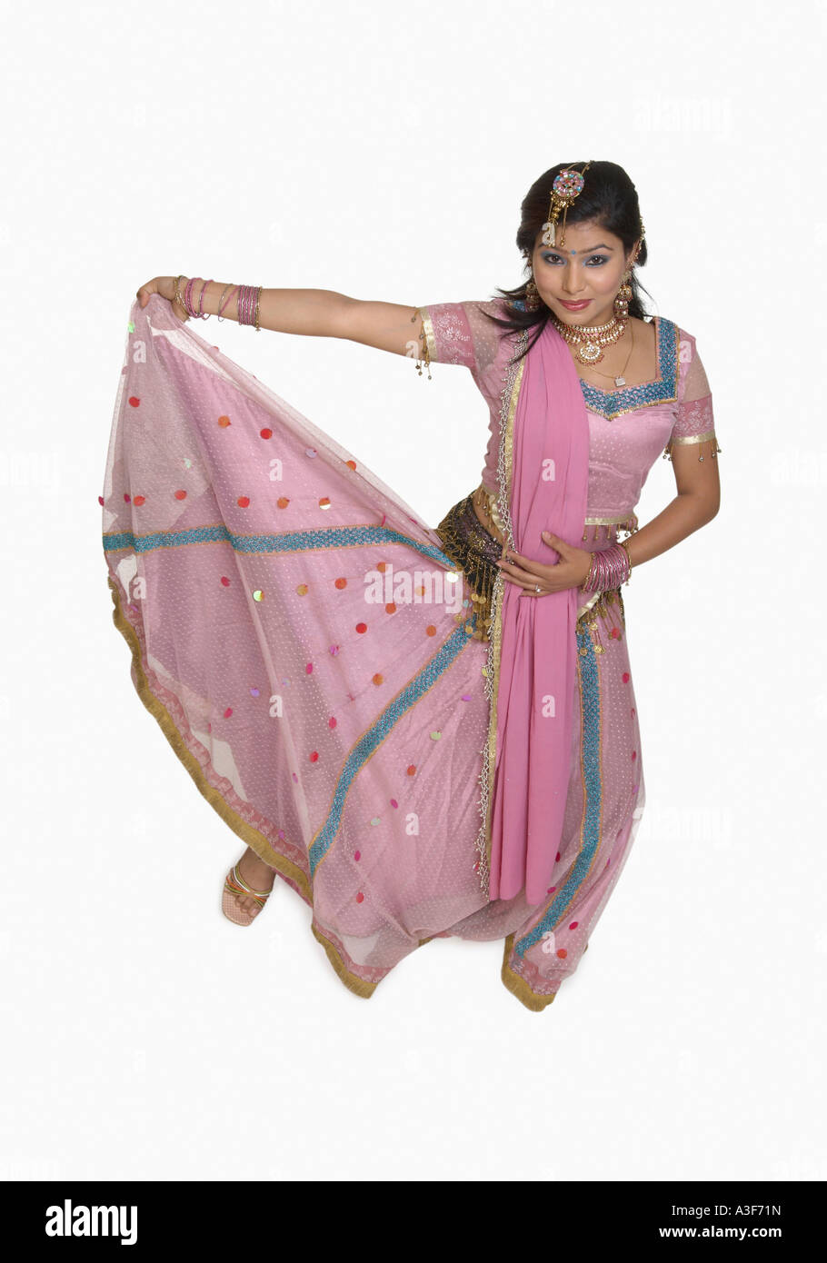 Portrait of a young woman posing in traditional Indian clothing Stock ...