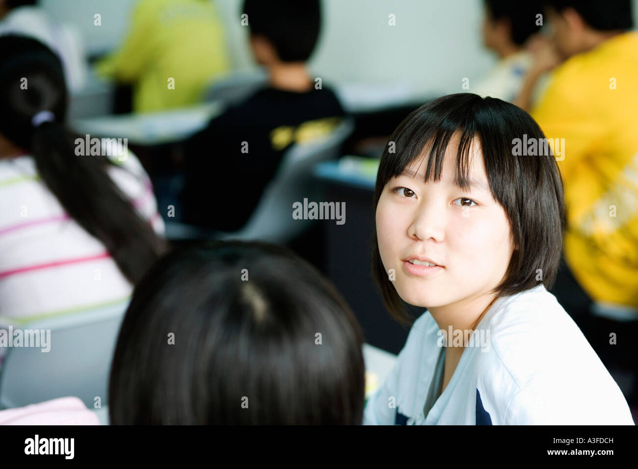 Portrait of a girl smiling Stock Photo - Alamy
