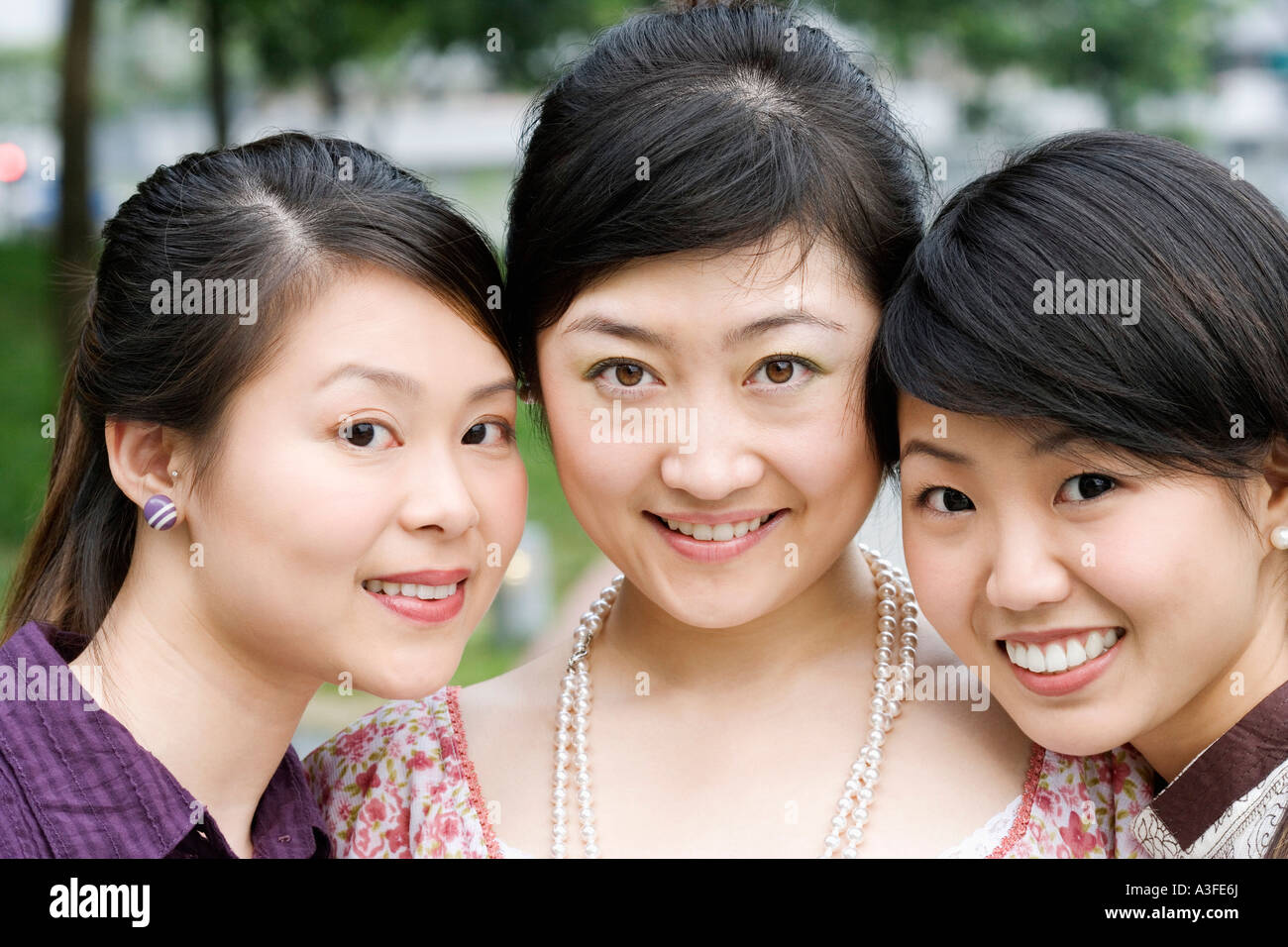 Three women close up hi-res stock photography and images - Alamy