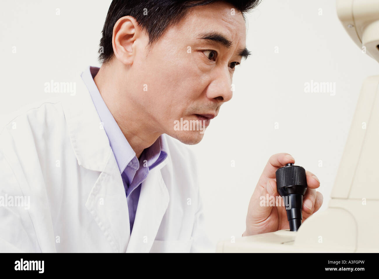 Ophthalmoscope image hires stock photography and images Alamy