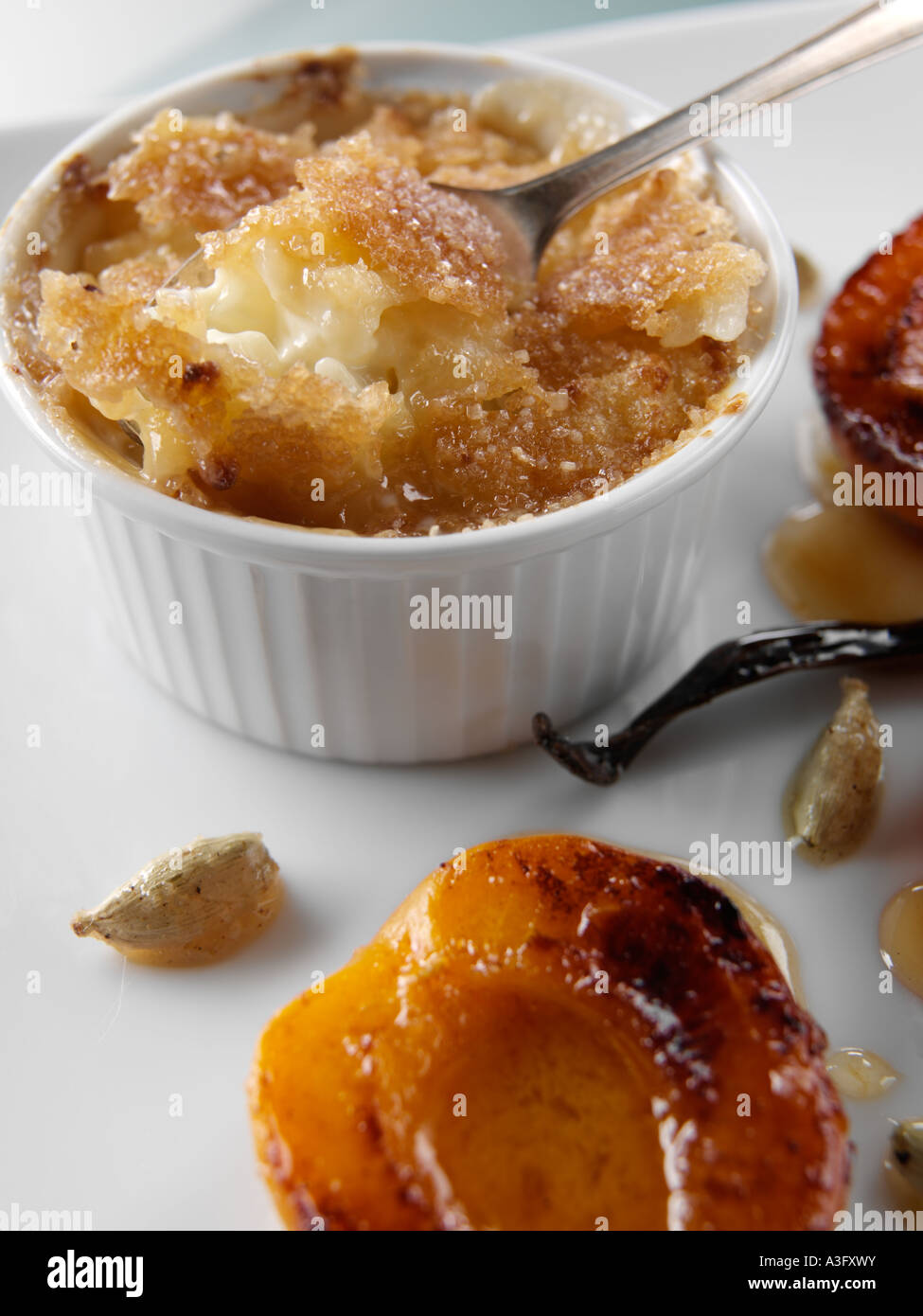 Individual Rice Pudding Individual portion rice pudding hi-res stock photography and images - Alamy
