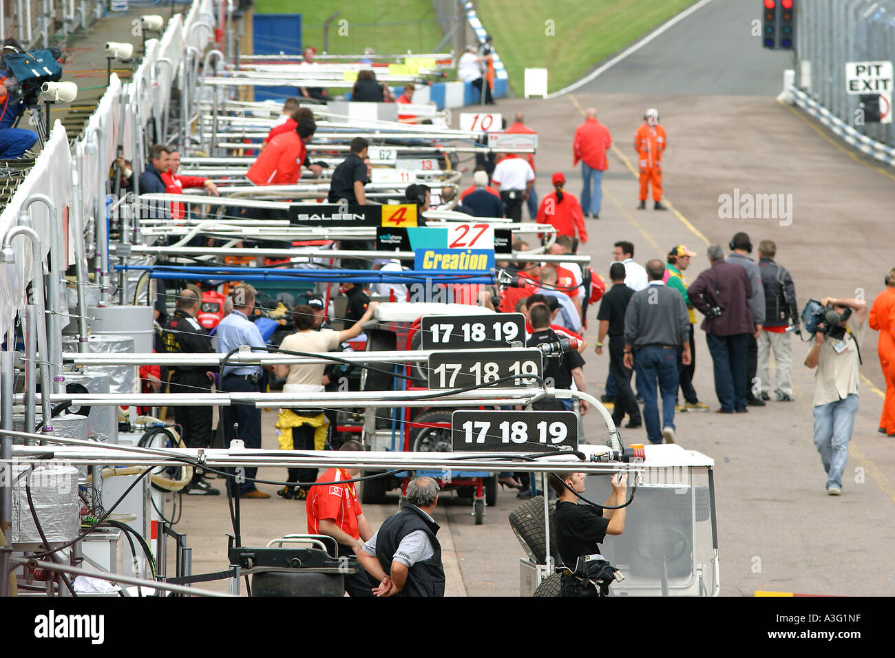 Donington Park pit lane Stock Photo Alamy