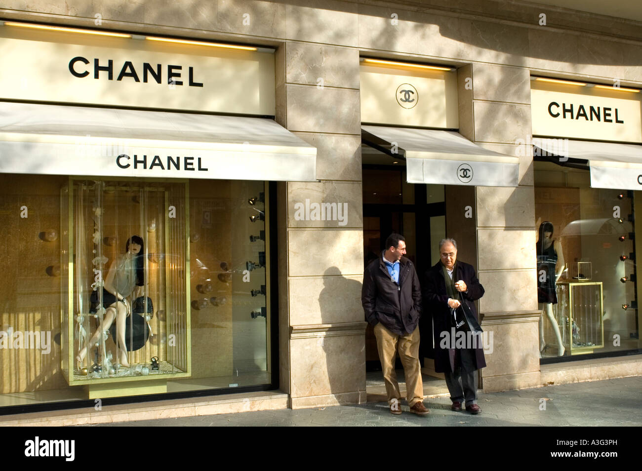 Coco Chanel Passeig de Gracia Chanel trendy fashion luxury fashionable  Barcelona Spain Stock Photo - Alamy