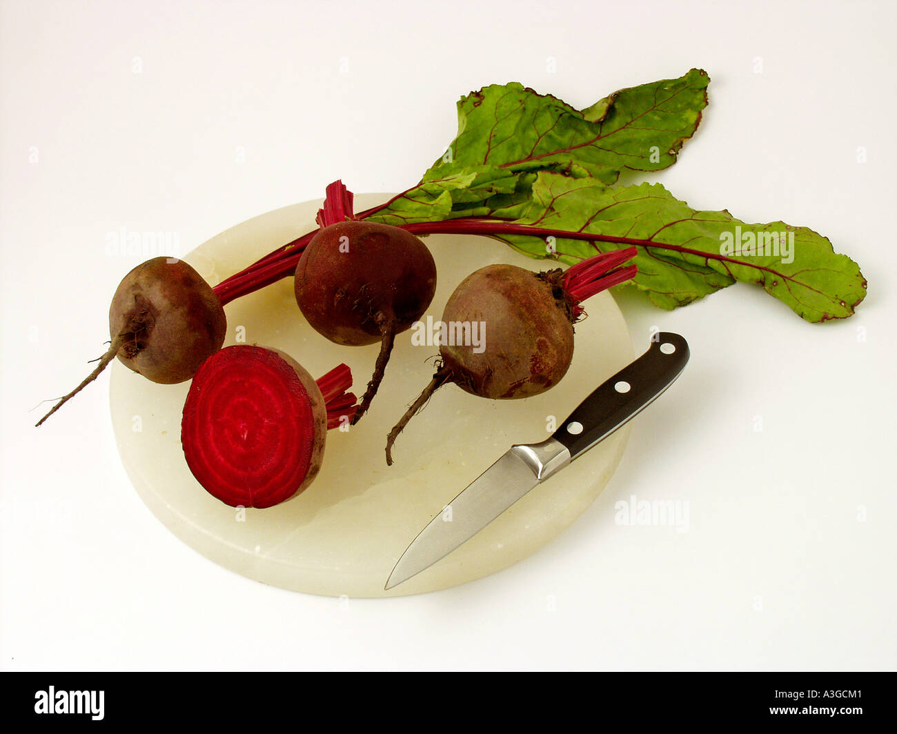 Cutting beetroots hi-res stock photography and images - Alamy