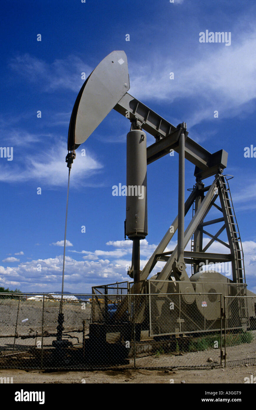 Oil donkey hires stock photography and images Alamy