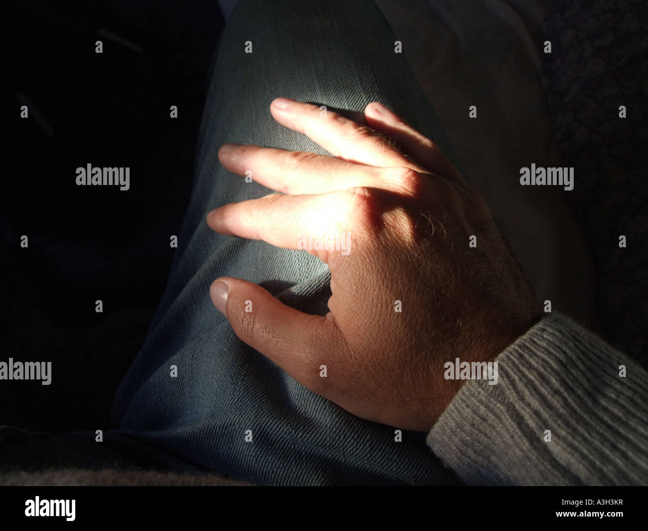 Man hand close up sinister hi-res stock photography and images - Alamy