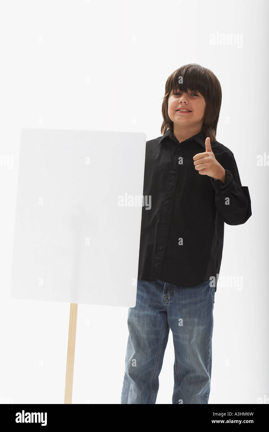 Solo tween boy hi-res stock photography and images - Alamy