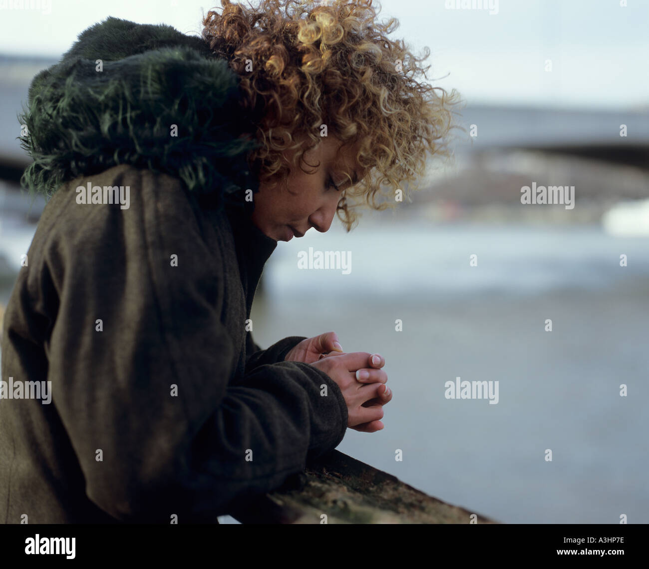 Homeless black woman hi-res stock photography and images - Alamy