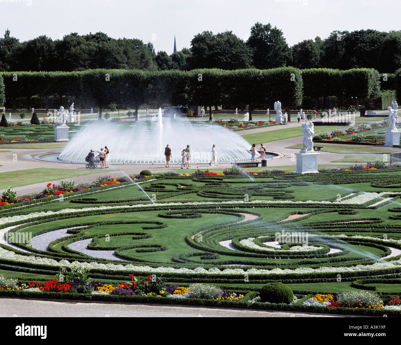 Grosser Garten der barocken Herrenhaeuser Gaerten in Hannover Stock