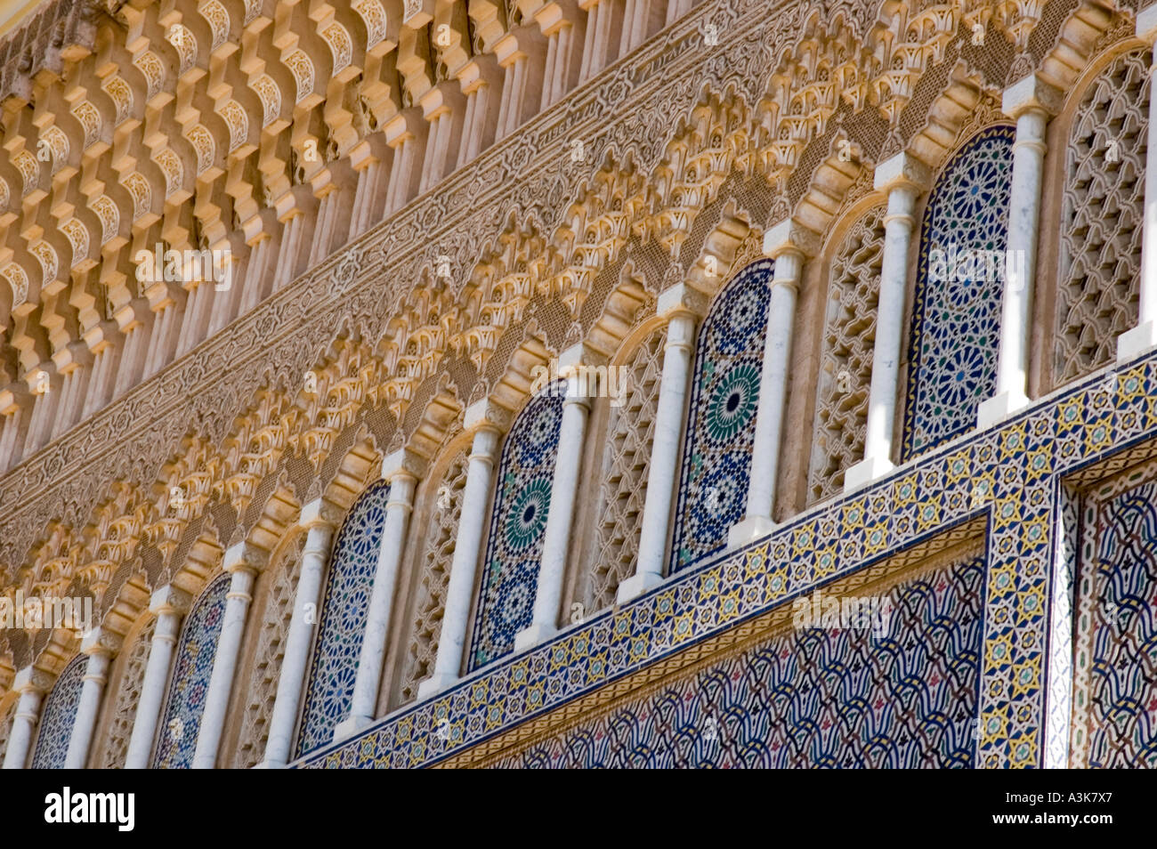 Facade, Royal Palace of Fez, Dar el Makhzen Stock Photo - Alamy