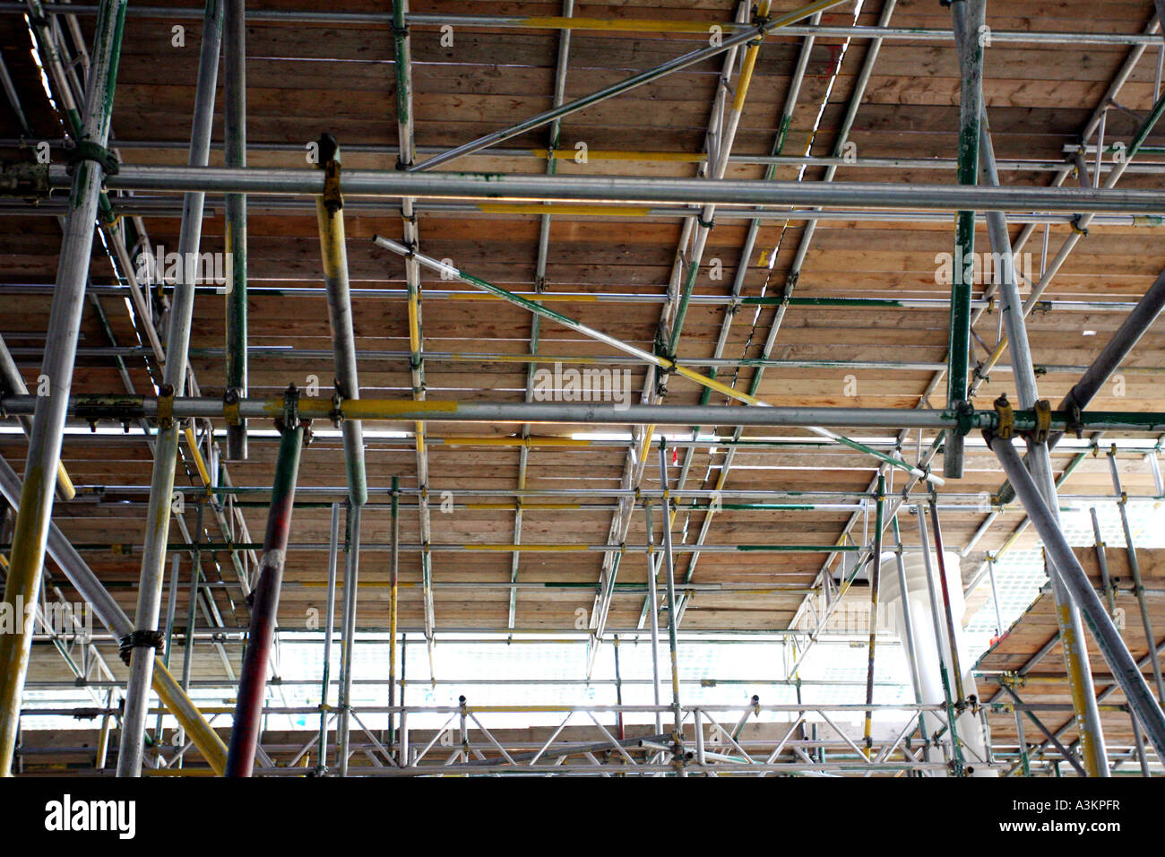 Scaffolding and scaffolding boards on a works site Stock Photo Alamy