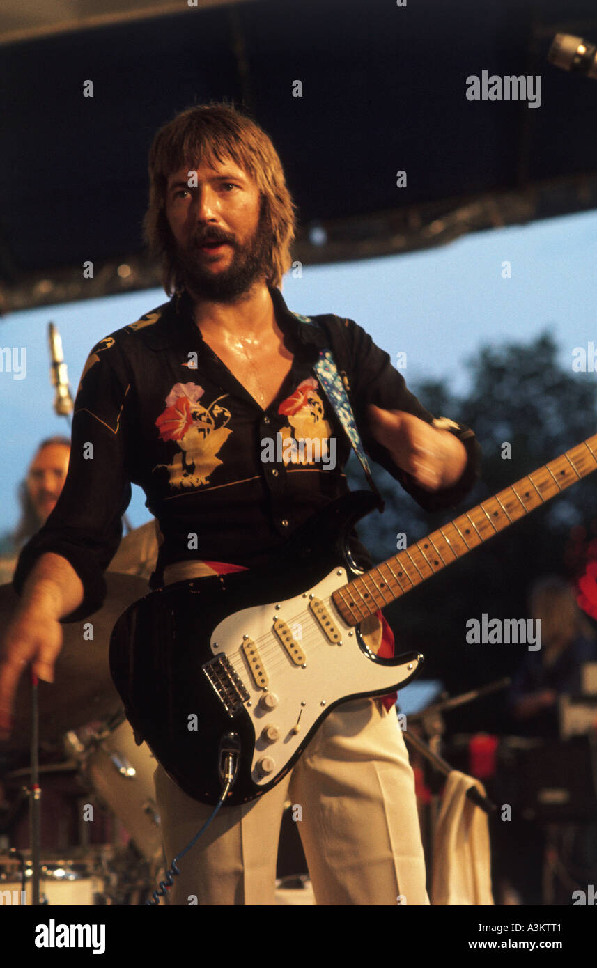 ERIC CLAPTON about 1974 Stock Photo: 6178176 - Alamy