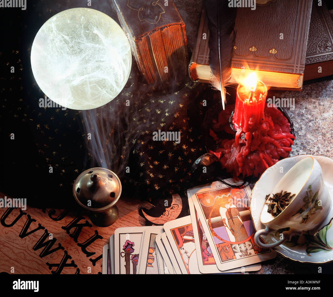 Fortune telling tea leaves hires stock photography and images Alamy
